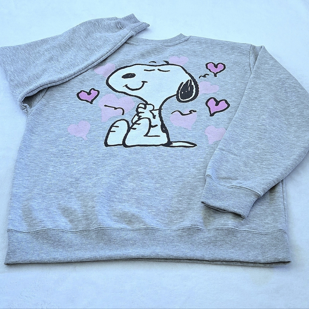 Peanuts🥜 Snoopy "Dreaming About You"😴 Sweatshirt - NWOT - Picture 15 of 15
